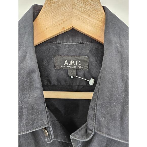 A.P.C. Men’s Black Button Down Shirt Size M Short Sleeve Timeless Minimalist - Picture 2 of 6